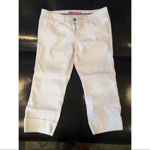 Vintage Women’s White Levi’s Capri 9